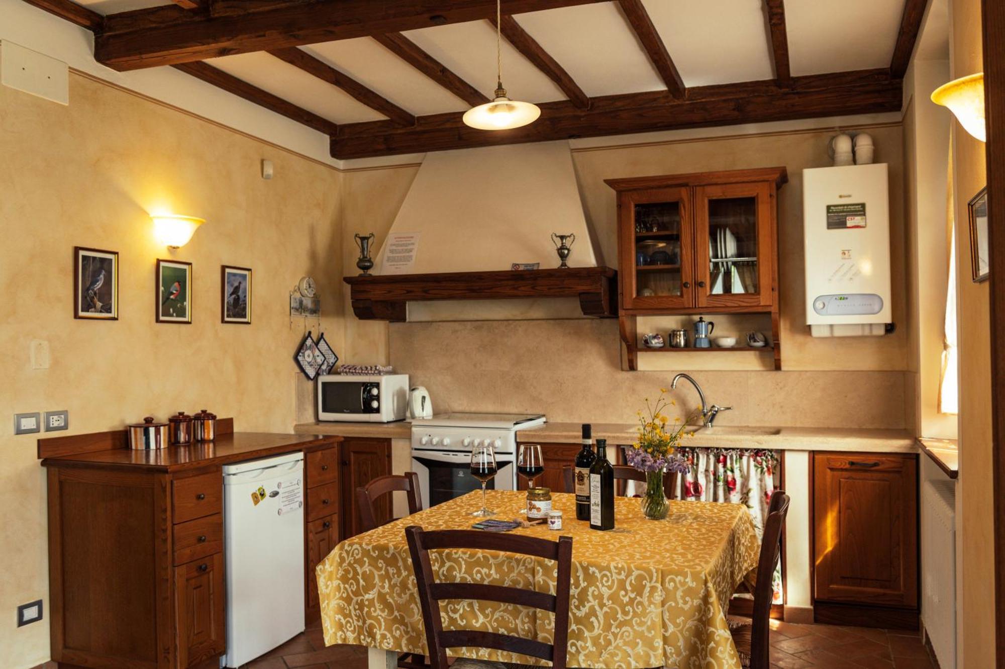 Agriturismo Casal Gheriglio Lucignano Exteriér fotografie