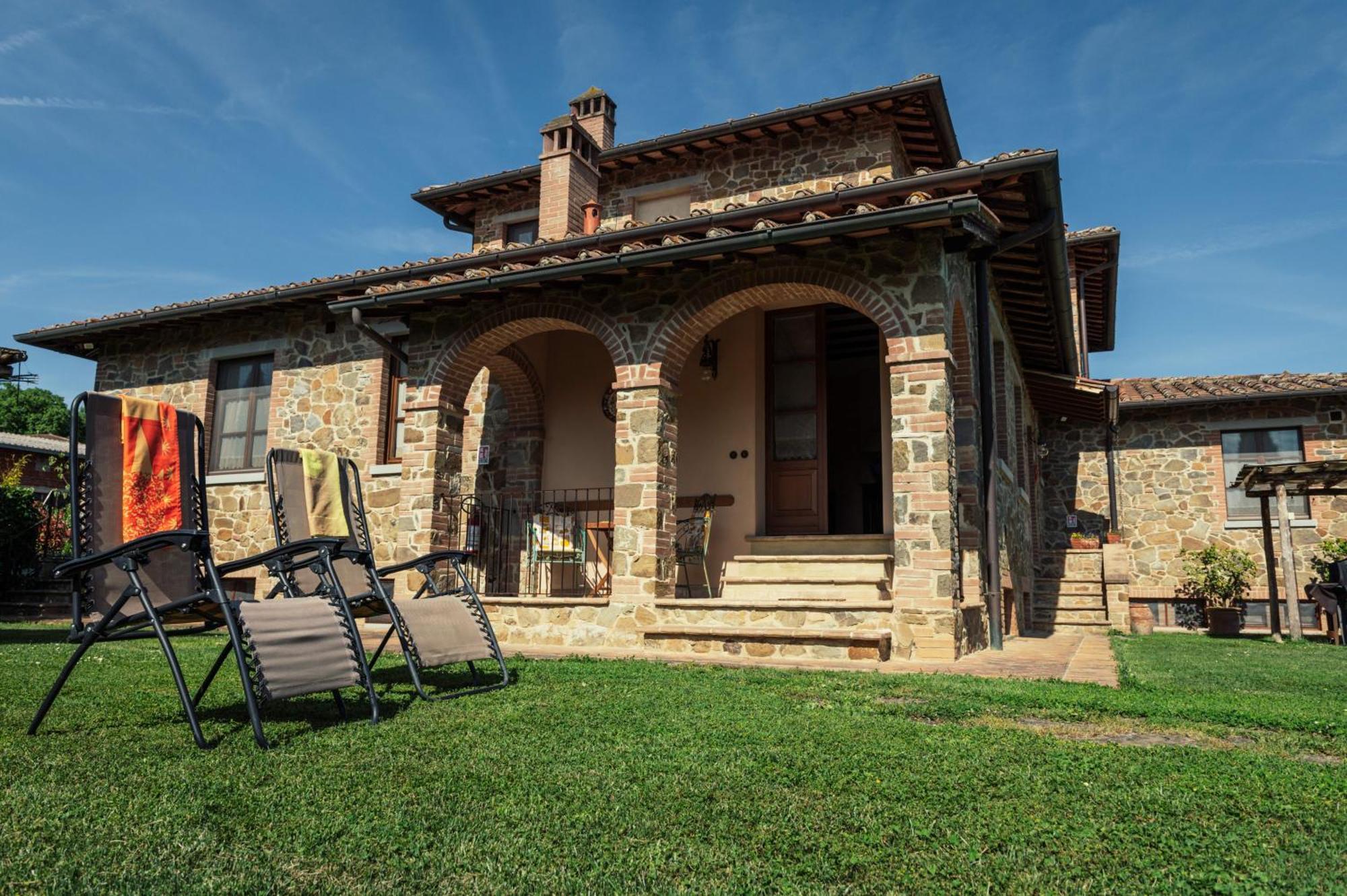 Agriturismo Casal Gheriglio Lucignano Exteriér fotografie