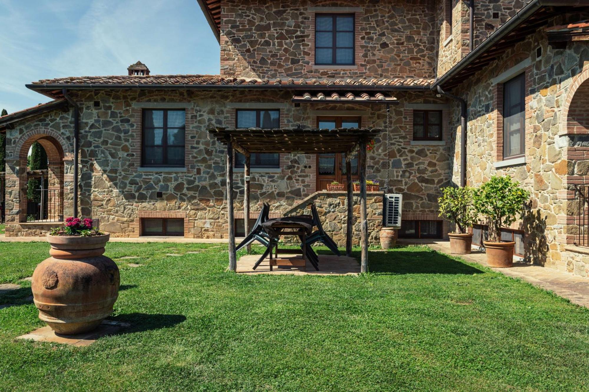 Agriturismo Casal Gheriglio Lucignano Exteriér fotografie